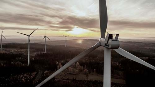  Wind turbines that produce green energy